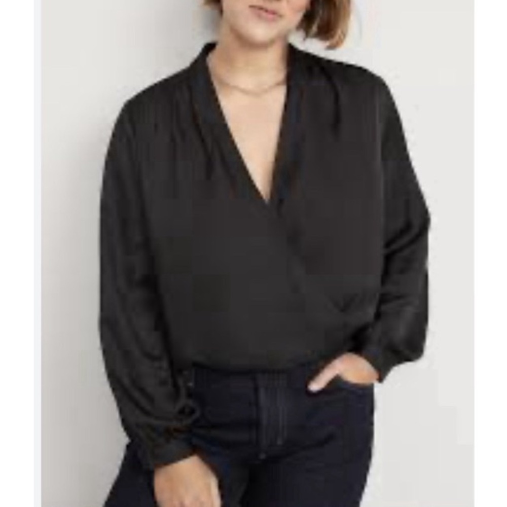 Black V-Neck Long Sleeve Blouse - Women Old Navy, black satin crisscross top